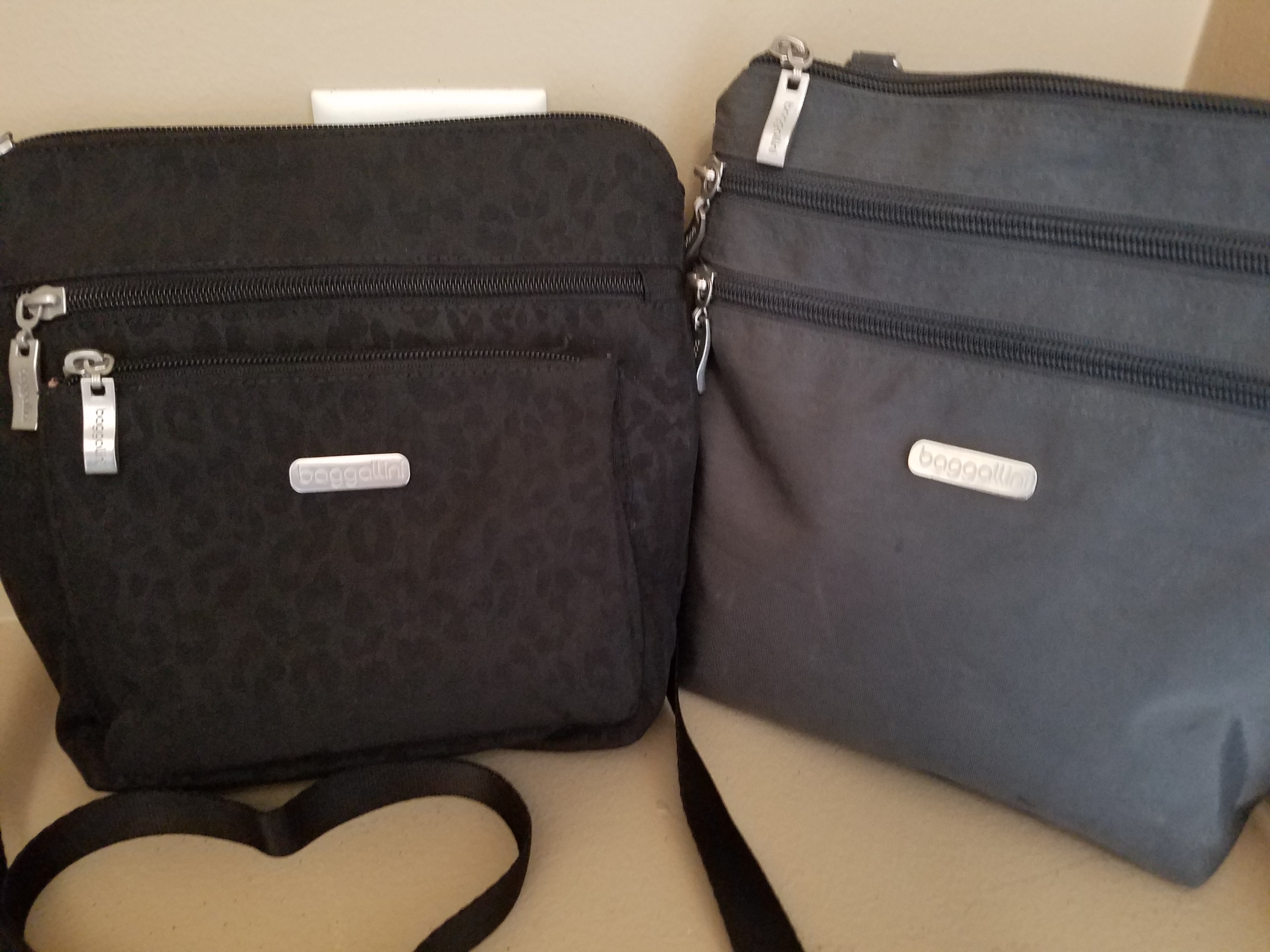 Review:Travel Handbag w/(CAC) Feature